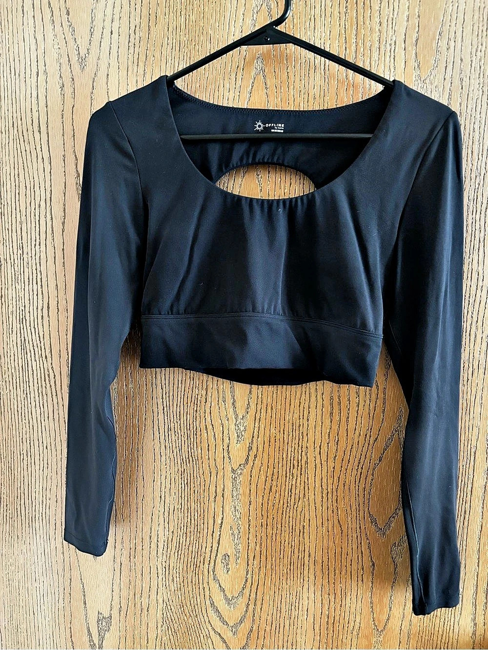 Offline by Aerie Black Long Sleeve Crop Workout Top with Back Cutout - Medium